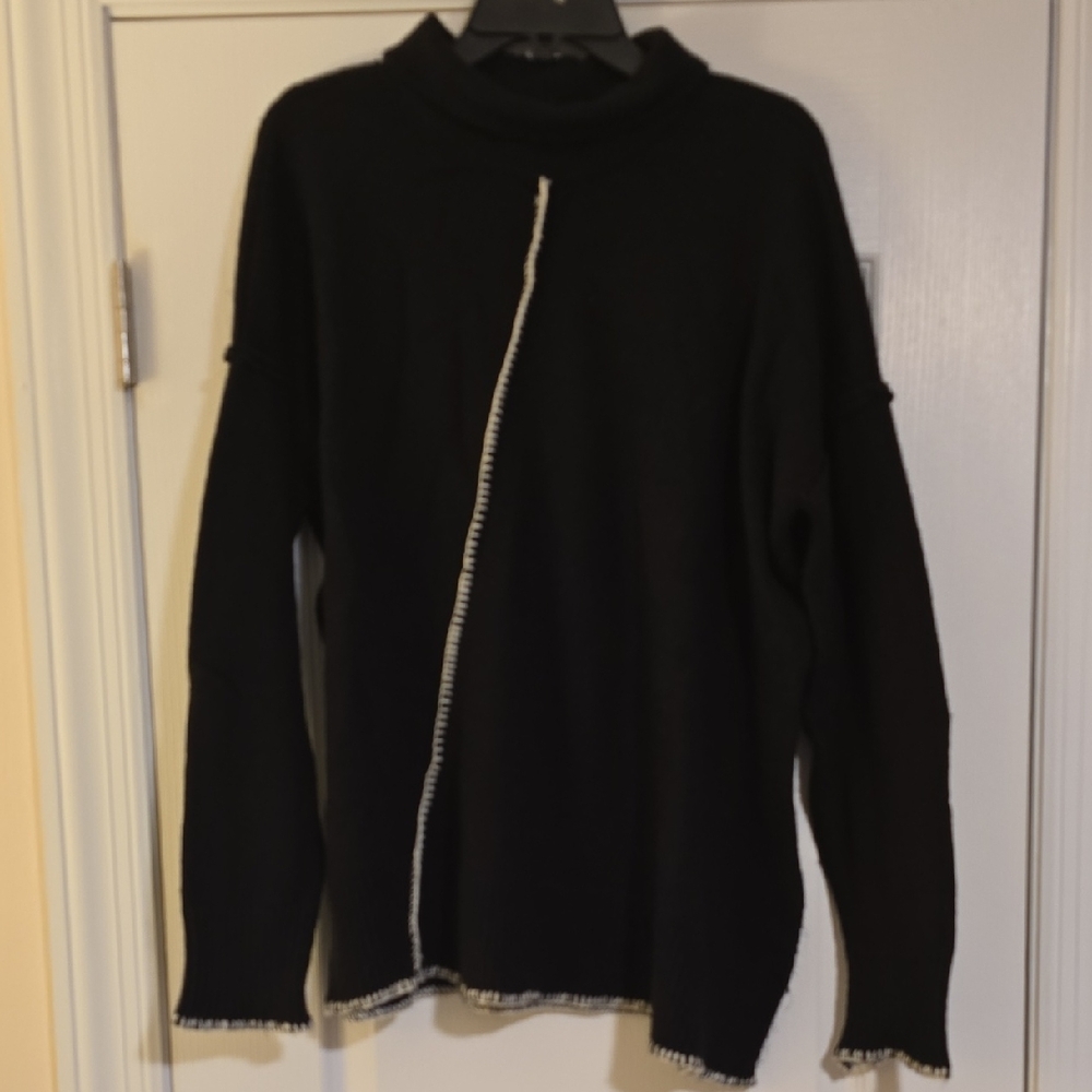 Wonderly Black Sweater with White Accents